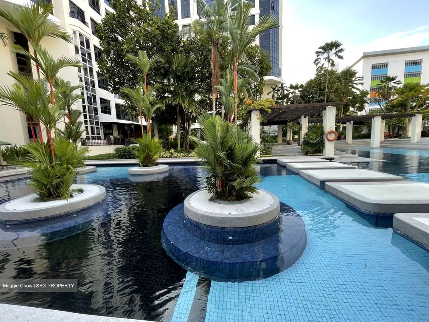 Eastpoint Green (D18), Condominium #569145411